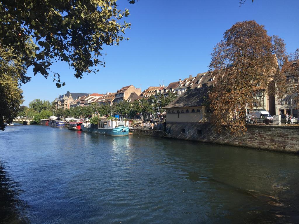 Апартаменты Au Quai Des Pecheurs Страсбург Экстерьер фото